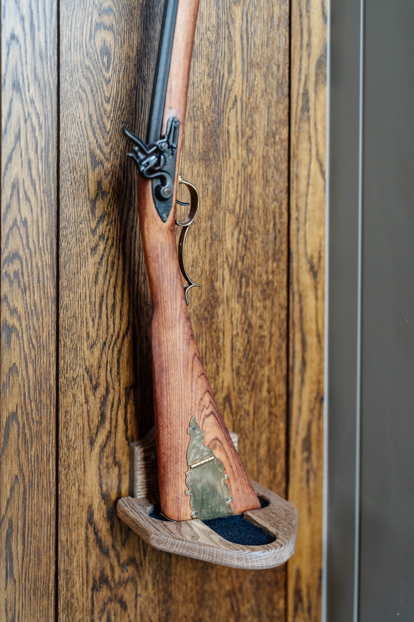 Modern Elm