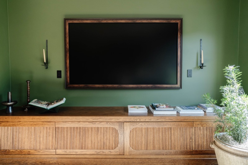 Modern Elm